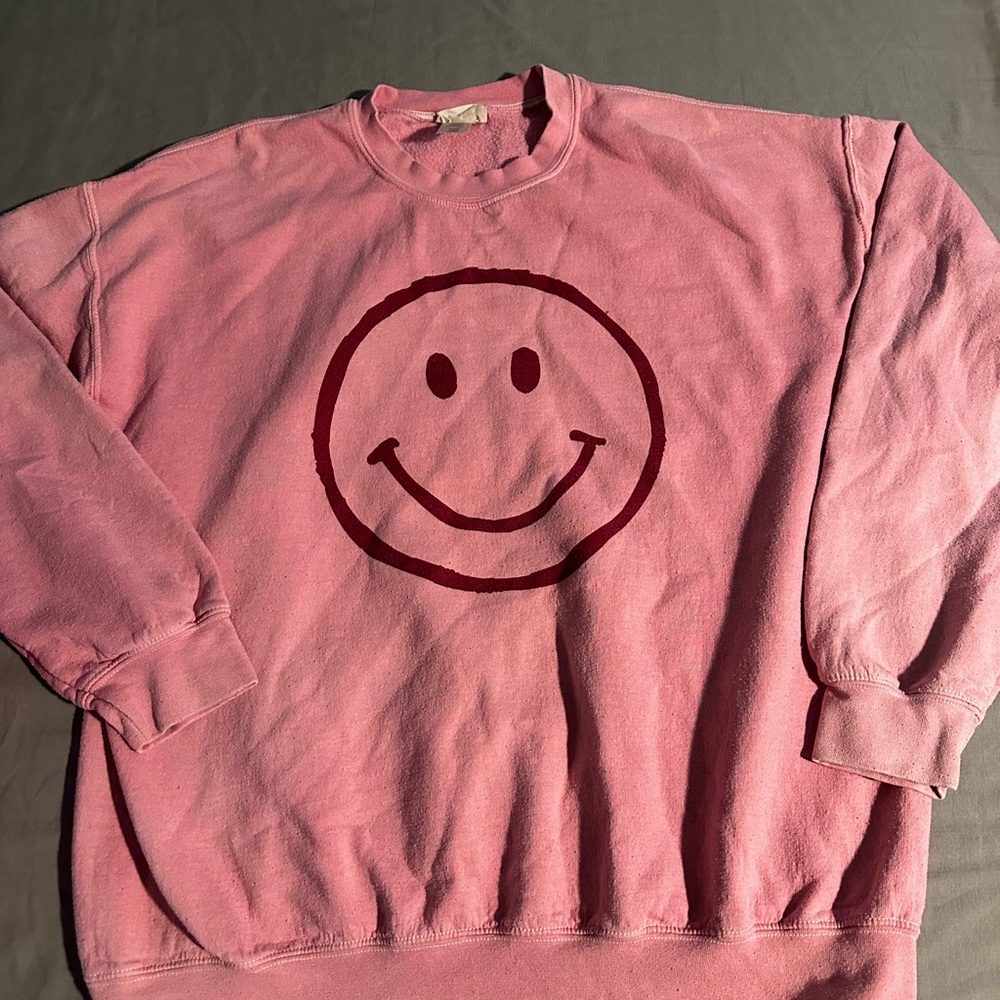 Altar’d State Pink Smiley Face Sweatshirt L/XL